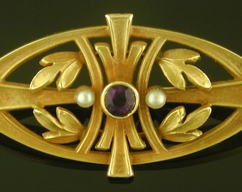 Antique Amethyst and Pearl Brooch crafted in 14kt Gold