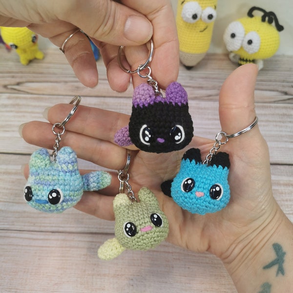 Porte clef chat, amigurumi kawaii fait main au crochet