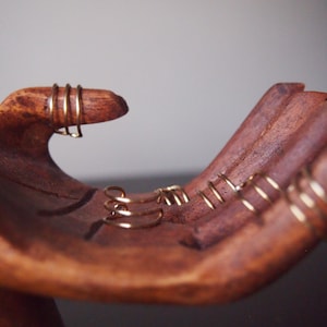 gold ear cuff | ear cuff, no piercings needed, ear crawler, fake cartilage piercing