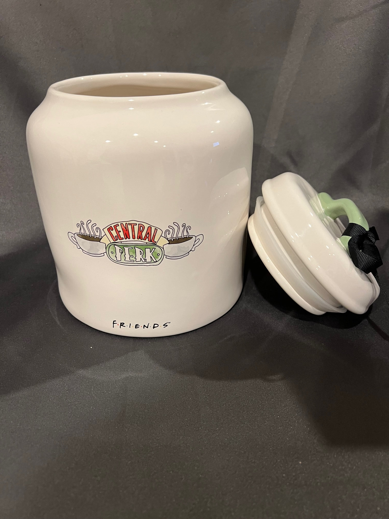 Home & Living Kitchen Storage Rae Dunn Friends Central Perk Large