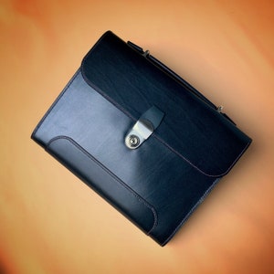 Porte-documents, Mini porte-documents, porte-documents de taille ipad / tablette, porte-documents en cuir, sac en cuir, fait à la main, fabriqué en France, cuir de veau