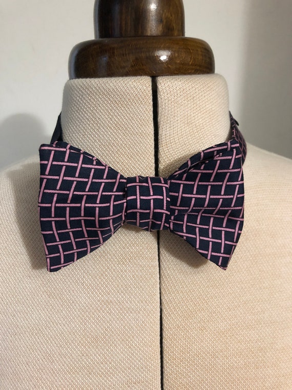 Vintage harrods of london navy and pink weave prin