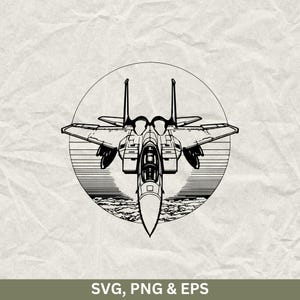 Könnte beinhalten: Schwarz-weiße Illustration eines Kampfflugzeugs, eingebettet in einem Kreis, der eine Sonne oder einen Mond darstellt. Die Flügel und das Heck des Jets sind detailliert. Der Text "SVG, PNG & EPS" steht unten.