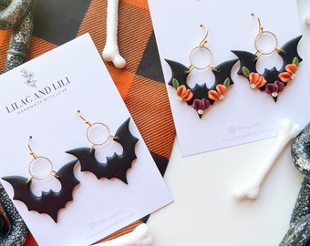 Polymer clay earrings| clay earrings| Halloween earrings| Bat earrings| Bat earring dangles| Fall earrings| Halloween bat earrings| handmade