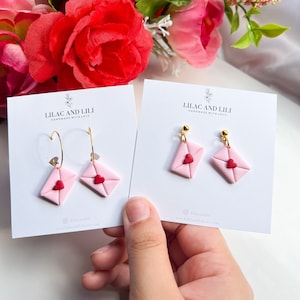 Pendientes para el día de San Valentín/Regalos para ella/Pendientes para el día de San Valentín/Pendientes con carta de amor/Pendientes con sobre de amor/Pendientes de arcilla/Ideas para regalos para el día de San Valentín