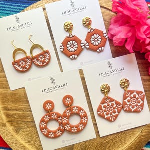 Mexican Earrings| Talavera Earrings| Terracotta Talavera Earrings| Mexican-inspired Earrings| Daisy Talavera Earrings| Azulejo Earrings