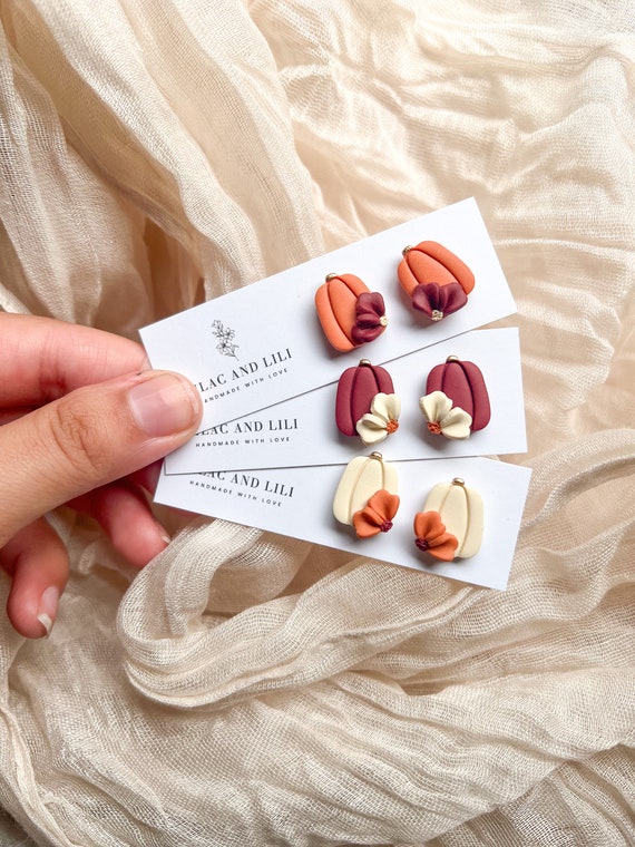 Fall Earrings| Clay Earrings| Pumpkin Earrings| Floral Earrings| Floral Pumpkin Earrings|Pumpkin Studs|Polymer Clay Earrings|Pumpkin Dangles