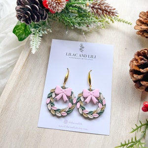 Holiday Earrings| Christmas Earrings| Wreath Earrings| Christmas Wreath Earrings| Pink Wreath Earrings| Red Wreath Earrings| Holiday Dangles Pink Wreath