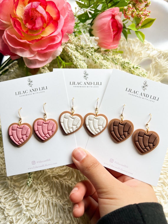 Pink Flowers Garden Heart Earrings Pink Flowers Garden Heart Earrings