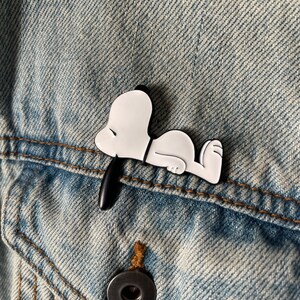 Snoopy 3D Moulded Enamel Pin - Etsy