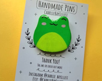 Cute Frog Clay Magnet/Pins Handmade - Art Gift Hand-painted - UV Resin Sealed - Kawaii