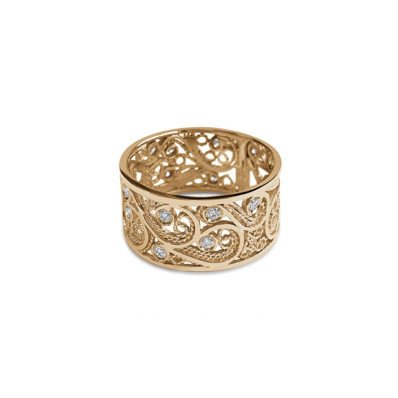 Diamond Ring in 14K Gold With Yemenite Filigree Artwork Yemenite Ring