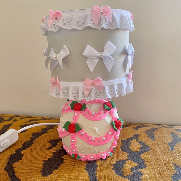 Fake Cake Lamp - White + Pink ~ Roses