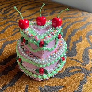 Two Tier Fake Cake Heart Box