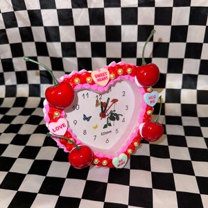 Fake Cake Heart Clock ~ Small ~  Pink & Red  ~  Candy Hearts