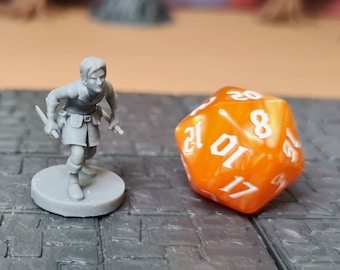 Halfling Rogue | 28mm (D&D) Male Halfling Thief Miniature | Tabletop RPG