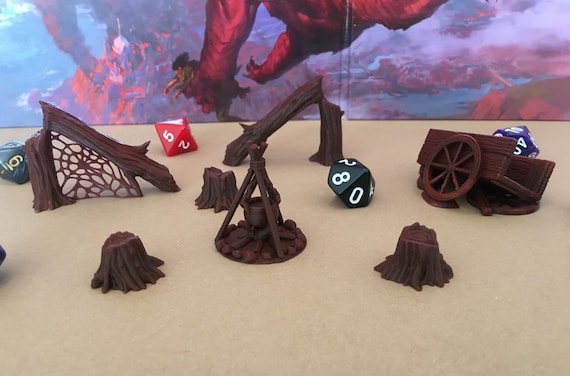 Travelers Campsite Prop Set: 28mm Tabletop RPG Miniatures