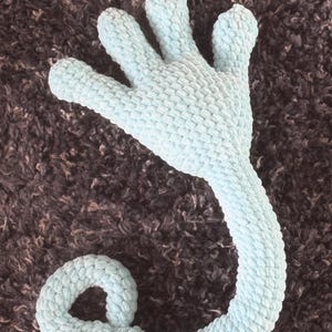 Slap hand crochet pattern. silly hand crochet