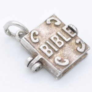 Vintage Sterling Silver Bible Opening Charm / Pendant - 151 / Religious / Book / Psalm / Charm Bracelet