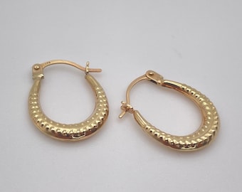 Vintage 9ct Gold Creole Hoop Earrings with Textured Hoop - 9K Gold / Huggie Hoops / Gift for Girls / Stamped 375