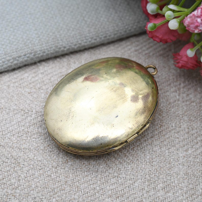 Cloth Locket Antique Victorian Locket With Raised Buckle Design - Sentimental Symbol ...