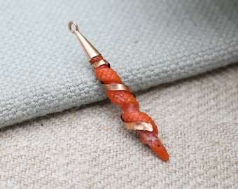 Pendentif Ajouré En Argent Avec Cabochon D'ambre - Style Années 70, Occasion, Pierre Naturelle