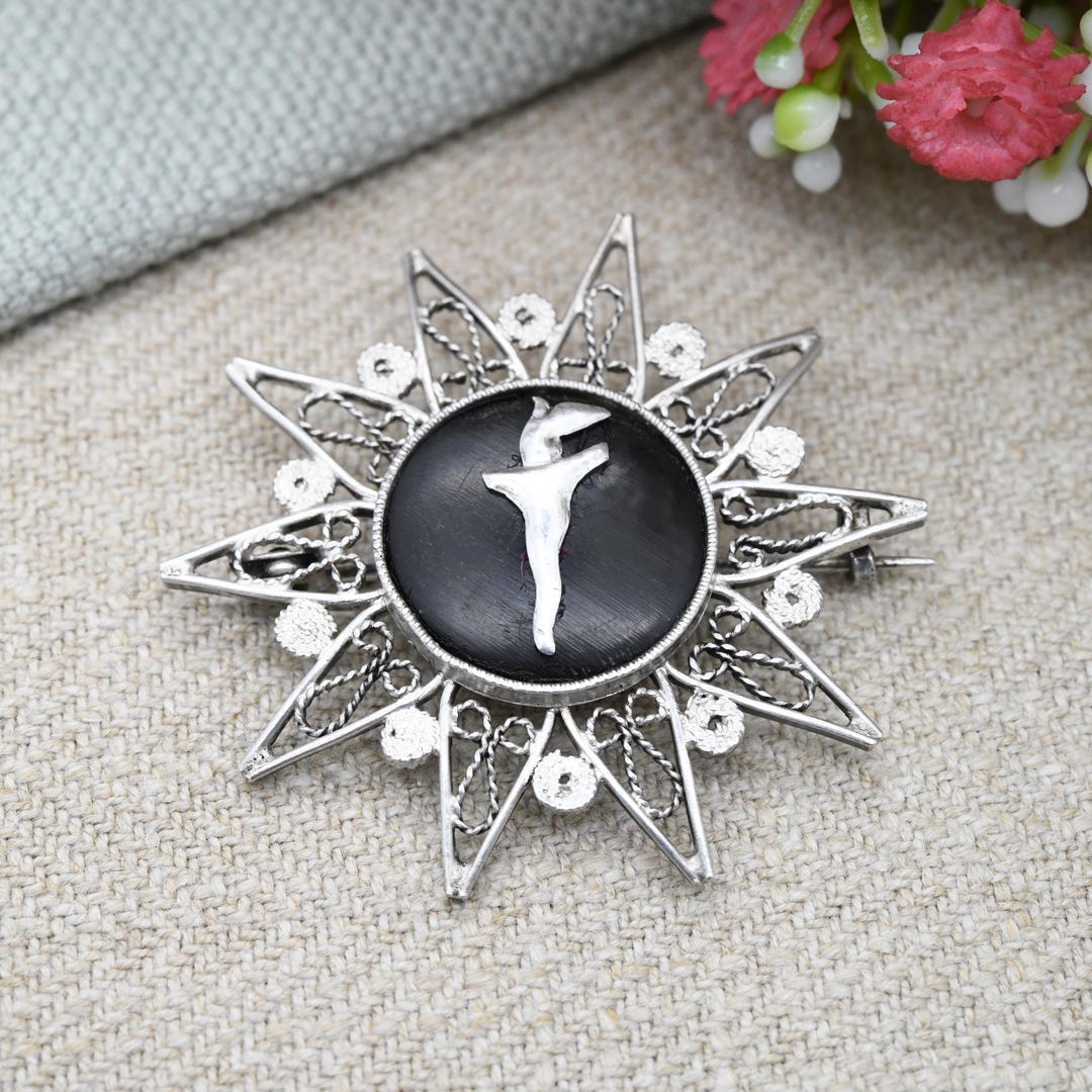 アクセサリー cast of vices 925 STERLING SILVER BADGE Vintage Filigree Silver and Horn Dagger Brooch Kris Keris - Star