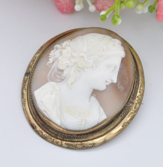 Antique Victorian Rolled Gold Cameo Brooch Pendan… - image 9