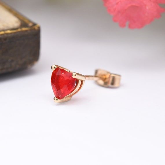 Vintage 9ct Gold Heart Single Stud Earring with R… - image 2