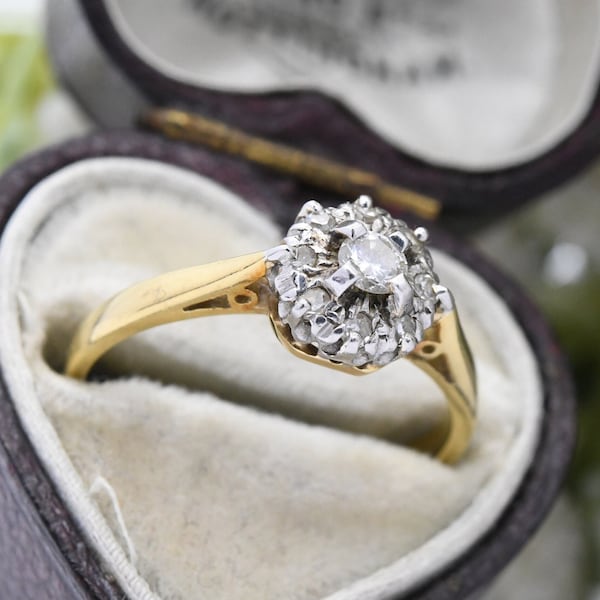 Vintage 18ct Gold Diamond Engagement Ring - Illusion Set with Diamond Chip Halo | UK Size - M | US Size - 6 1/4