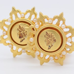 Vintage Leslie Block Classical Intaglio Clip-On Earrings - Matt Gold Tone with Faux Pearl | 1980s Mid-Century USA Designer | Ancient Cameo