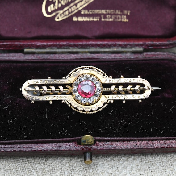 Antique Victorian 9ct Gold Garnet Topped Doublet … - image 1