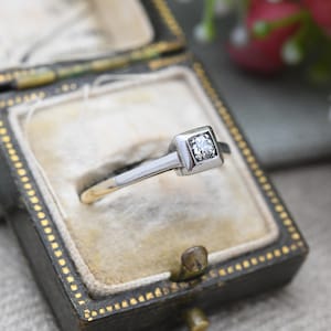 Vintage Diamond Solitaire Ring 18ct Gold & Platinum - True Vintage Illusion Set Engagement Ring | Two Tone | UK Size - N | US Size - 6 1/2