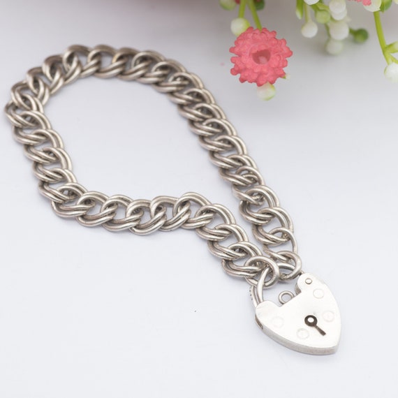 Vintage Sterling Silver Heart Padlock Clasp Chain… - image 3