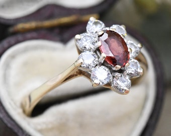 Vintage 9ct Gold Garnet Flower Ring 1984 with Clear Stone Halo - UK Size - S 1/2 | US Size - 9 1/4