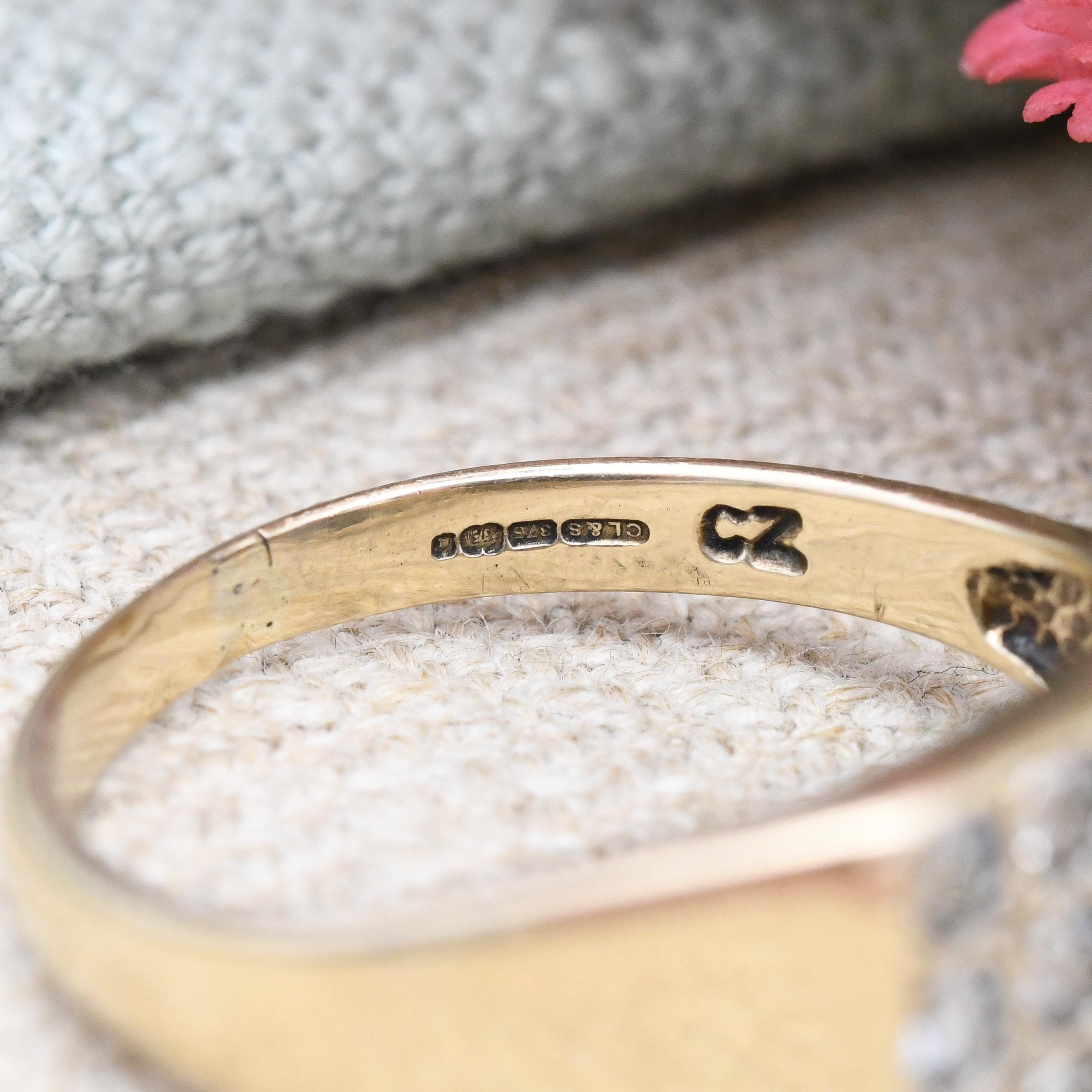 シグネット スクエア CZ クリア ラウンド ストーン 925