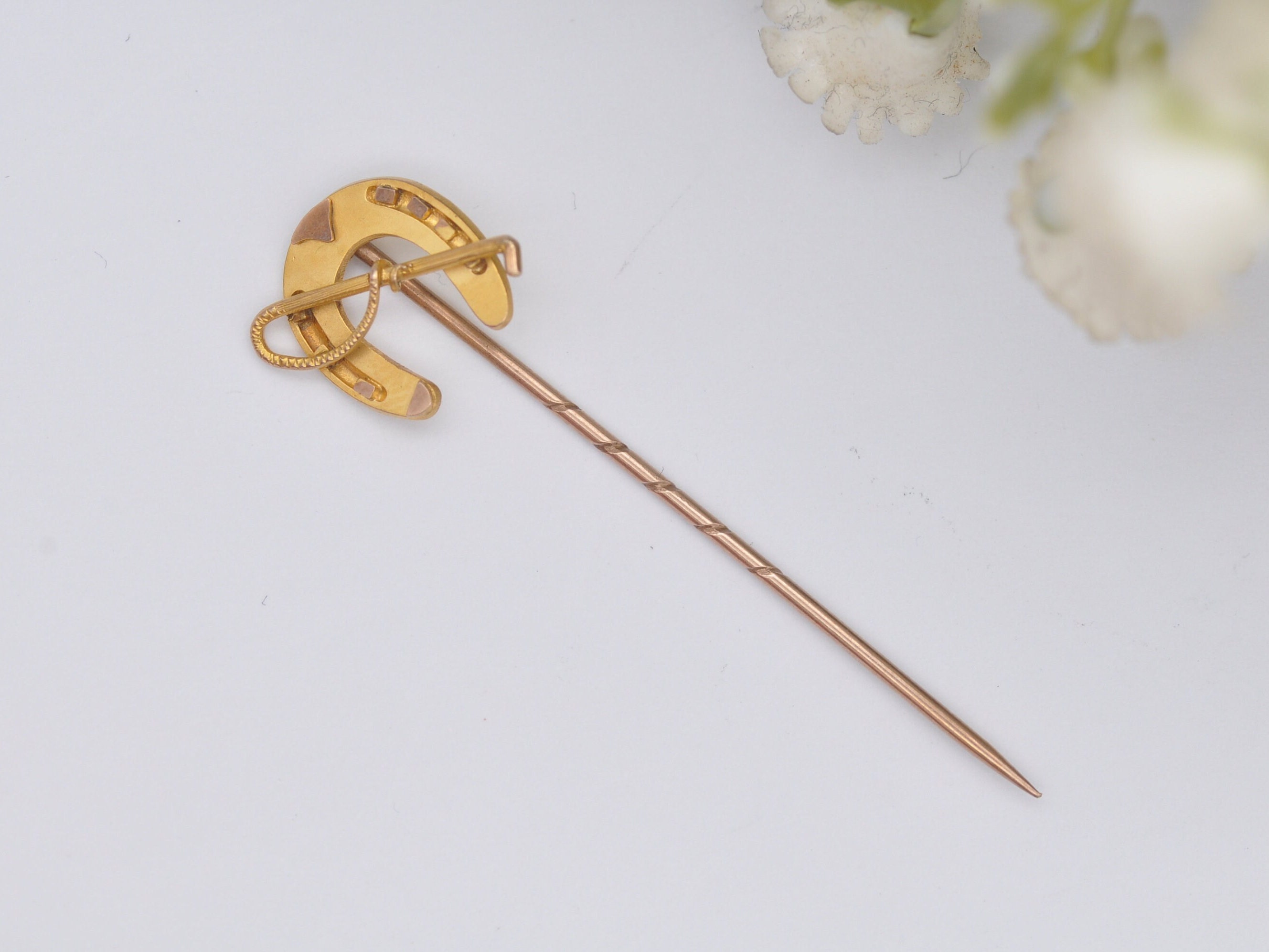 Antique Gold Horseshoe Stick Pin - Victorian 9ct Gold 