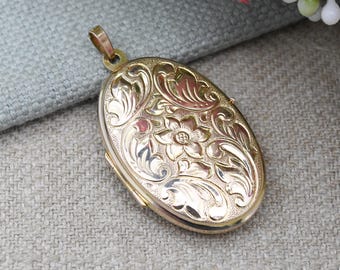 Vintage 9ct Gold Locket Pendant With Scrolling Floral Design 1990