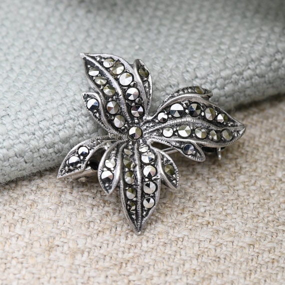 Broche Ancienne Rare - Marcassite Et Perle - Métal Argenté - Bijou French Antique - Occasion