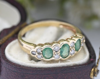Vintage 9ct Gold Emerald and Diamond Ring - Green Statement Ring | Unusual Vintage Engagement Ring | UK Size - M | US Size - 6 1/4