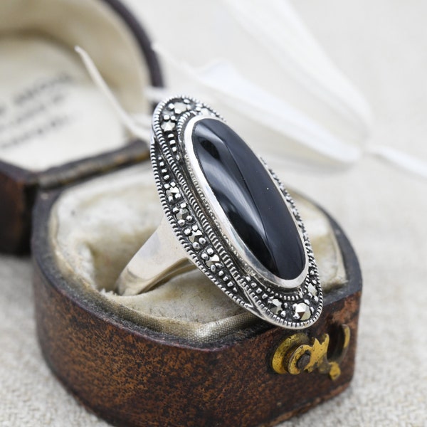 Vintage Sterling Silver Onyx Marcasite Ring - Art Deco Style | Oval Flush Gemstone | Statement Ring | UK Size - K 1/2 | US Size - 5 1/2