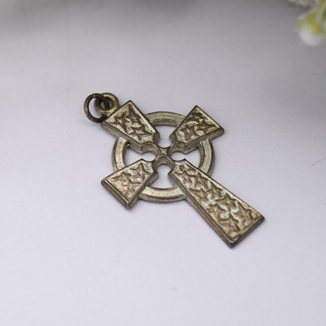 Vintage Sterling Silver Celtic Cross Pendant With Pretty Star Design ...