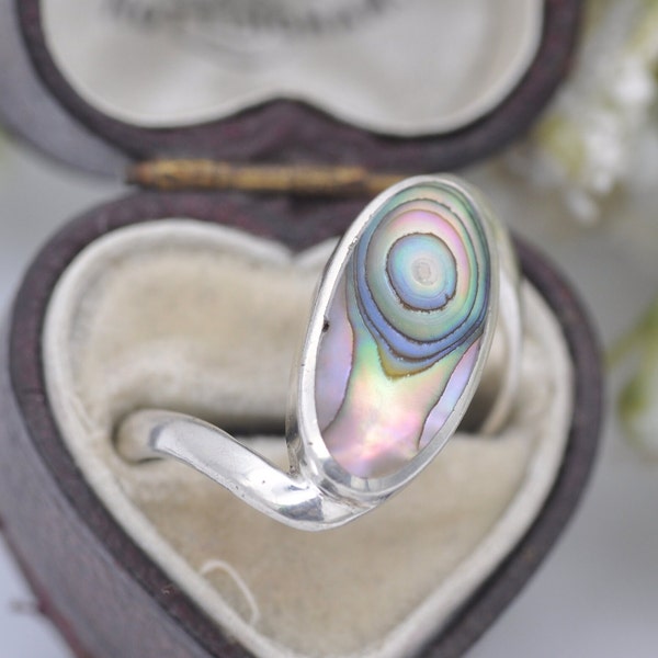 Sterling Silver Abalone Shell Ring - Paua Shell Stone | Off-Centre Oval | UK Size - S 1/2 | US Size - 9 1/4