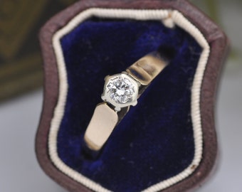 Vintage 9ct Gold Diamond Solitaire Ring 1977 - Cathedral Engagement Ring | UK Size - M | US Size - 6 1/4