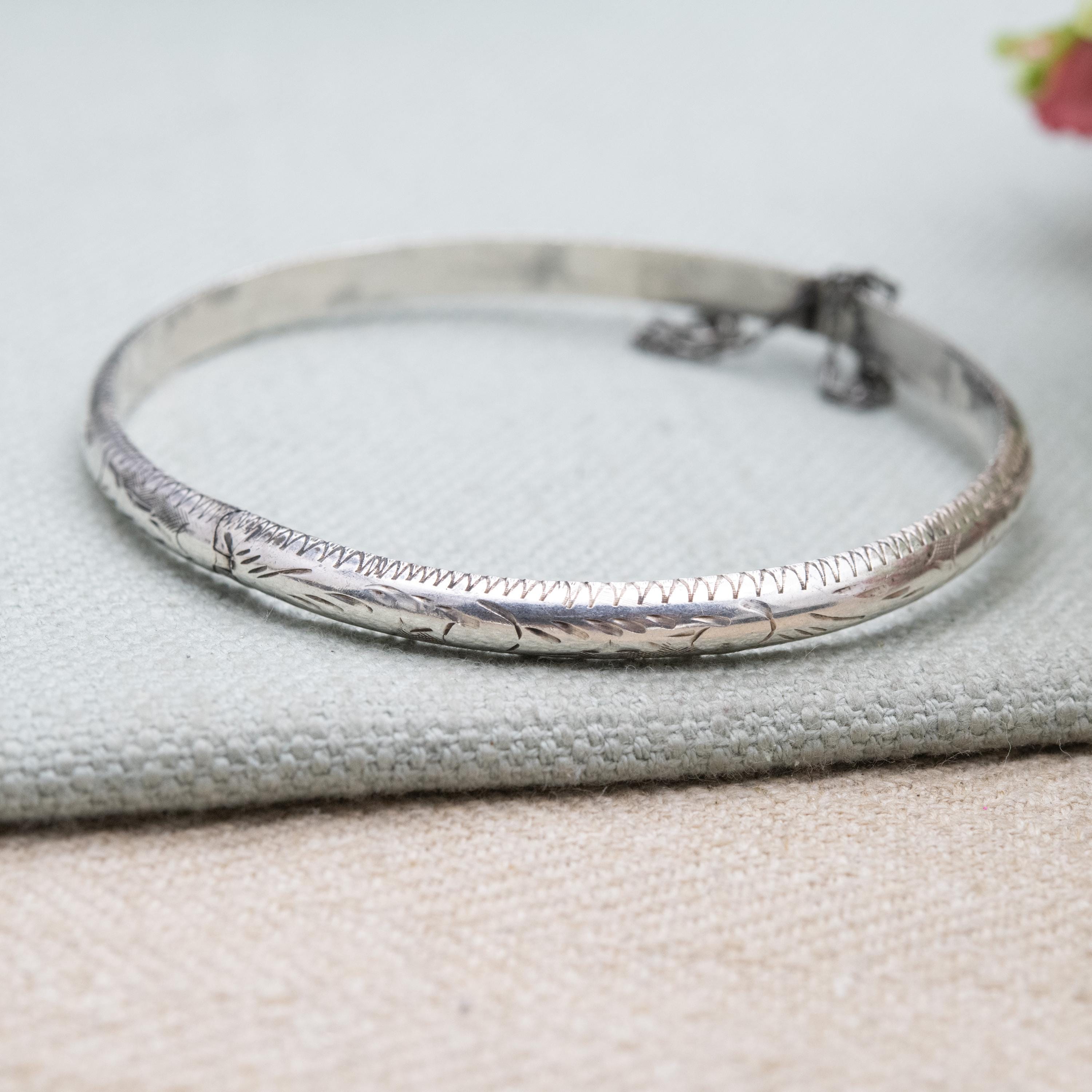 Vintage Sterling Silver Etched Floral Bangle Bracelet - Victorian