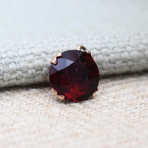 Antique 9ct Gold Red Paste Charm Pendant c. 1910s - Minimal Faceted Circle Pretty Gold Charm Gift for Her | Large Blood Red Stone