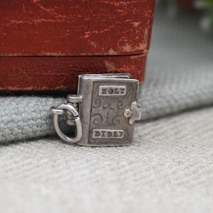 Vintage Sterling Silver Bible Opening Charm Pendant - The Lord&#39;s Prayer | Religion | Book | Gift for Charm Bracelet Necklace Stack