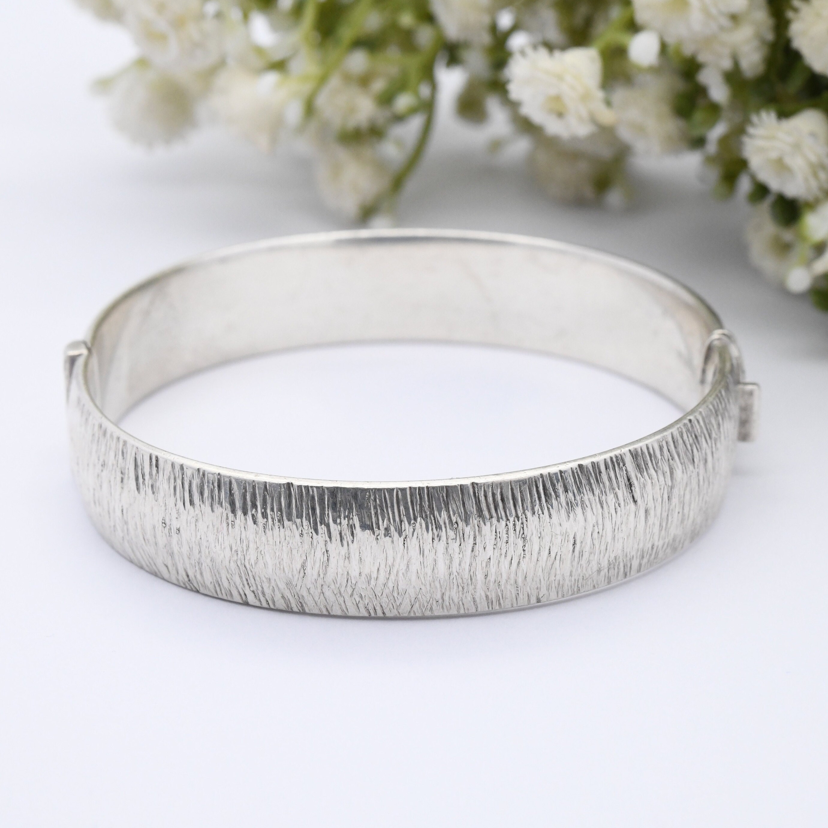 Vintage Sterling Silver Bangle Bracelet by Rigby and Wilson Vintage Sterling Silver Bangle Bracelet by Rigby and Wilson