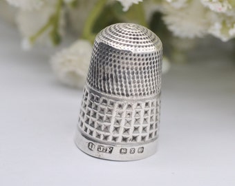 Antique James Fenton Thimble - 1897 | J.F | 11 | Sewing | Accessory | Crafts | Detailed | Patterned | Silverware | Collectable | Collection