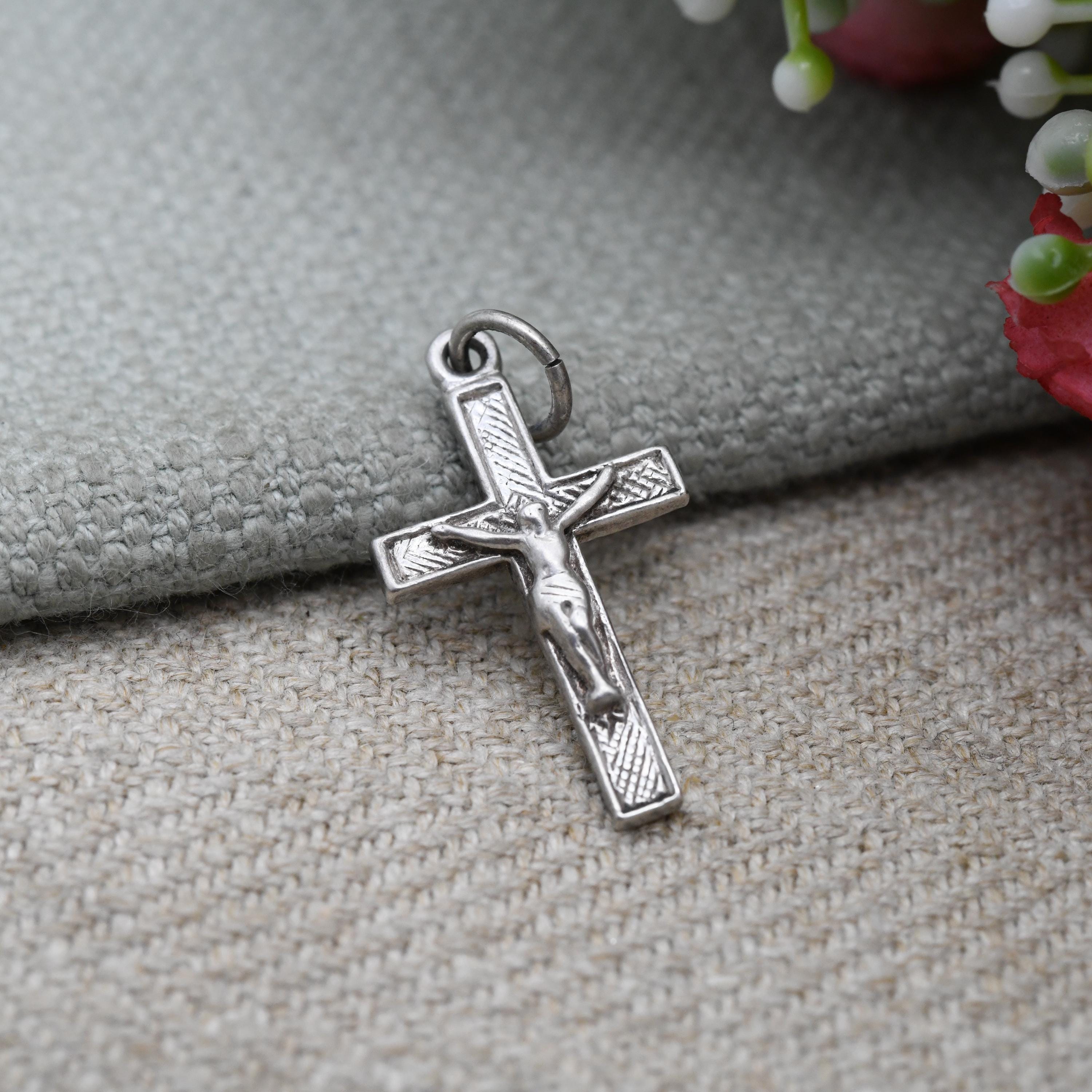ヴィンテージ スターリングシルバー 十字架ペンダントチャーム INRI P 